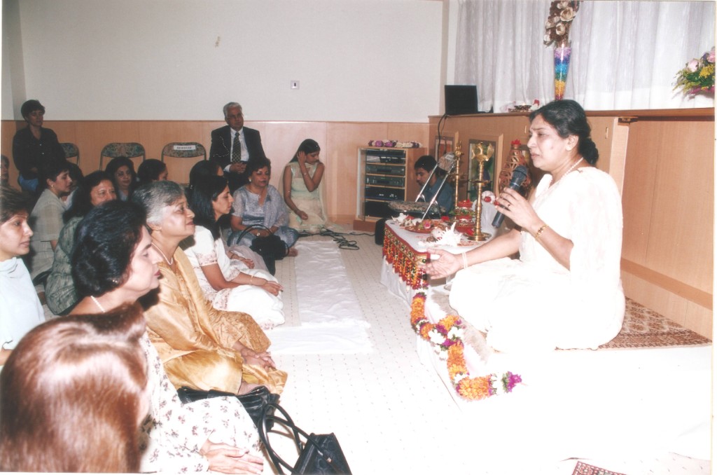 Classical yoga discourse and teaching at LMYC